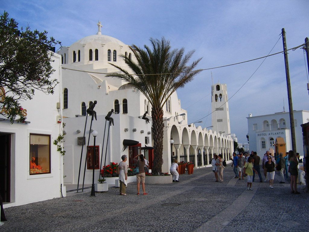 la iglesia mayor de Santorini