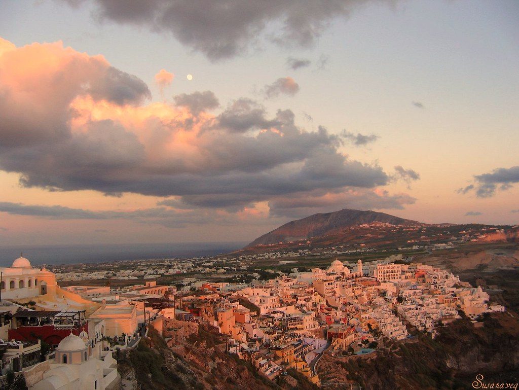 Puesta del sol en Fira en que hacer en Santorini - Fira