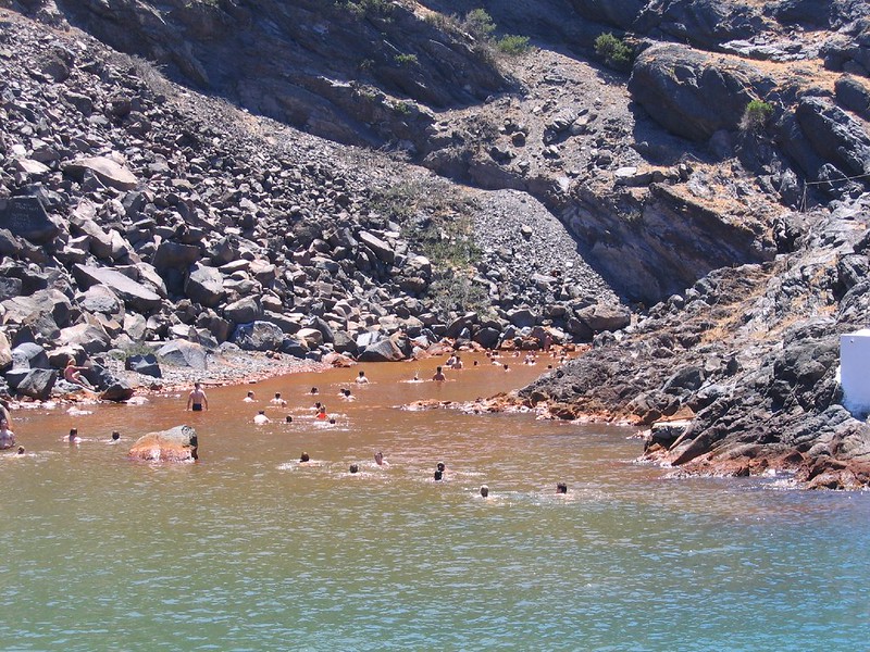 aguas termales en santorini