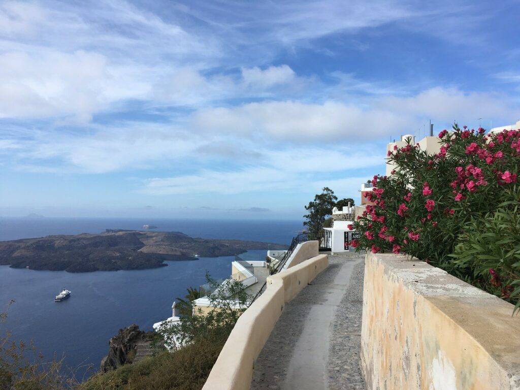 ¿Escala de cruceros en Santorini?